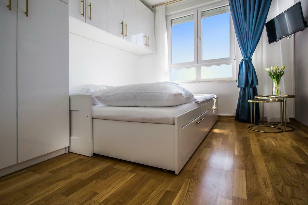 Mar Adentro Makarska Apartment Exterior photo
