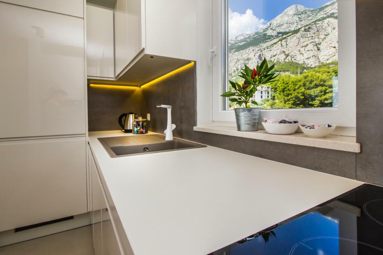 Mar Adentro Makarska Apartment Exterior photo